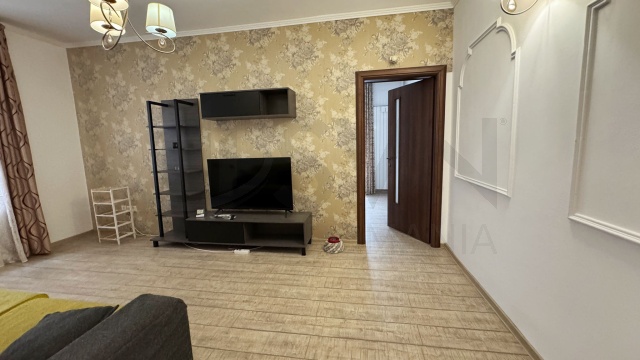 REA1025577