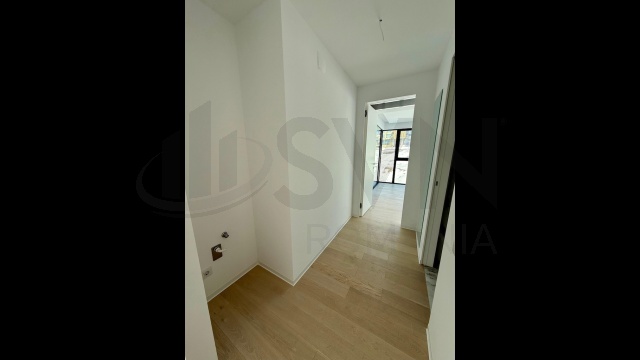 REA1027953